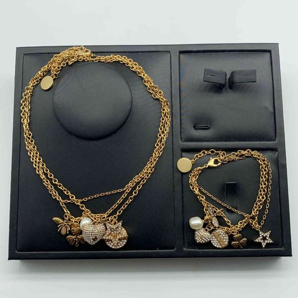 special offer 2021 luxury designer jewelry bee star pearl multi layer necklace female temperament fashion love diamond bracelet, Silver
special offer 2021 luxury designer jewelry bee star pearl multi layer necklace female temperament fashion love diamond bracelet, Silver