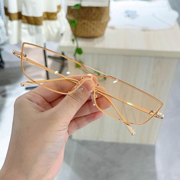 sunglasses 2021 pink women cat eye cute brand designer summer retro small frame black red cateye sun glasses, White;black
sunglasses 2021 pink women cat eye cute brand designer summer retro small frame black red cateye sun glasses, White;black