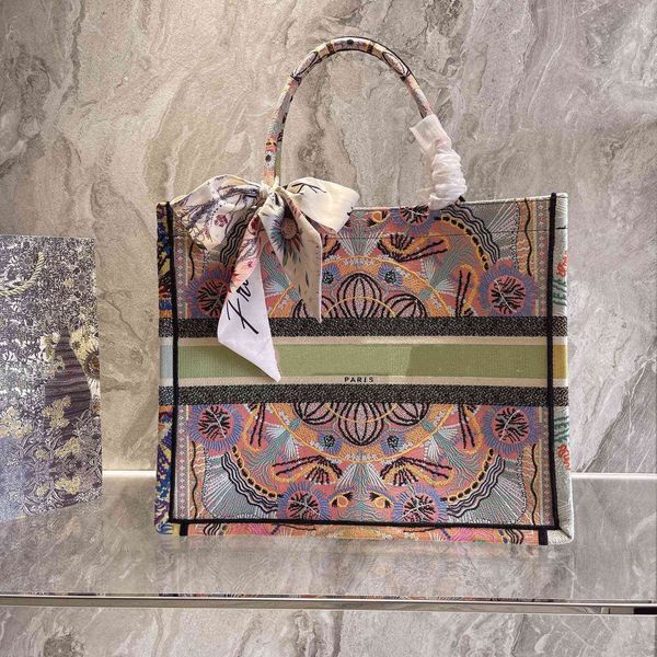 handbags embroidery women tote bag dijia zhao liying same hand flower idyllic elegant fresh shopping shoulder zmm
handbags embroidery women tote bag dijia zhao liying same hand flower idyllic elegant fresh shopping shoulder zmm