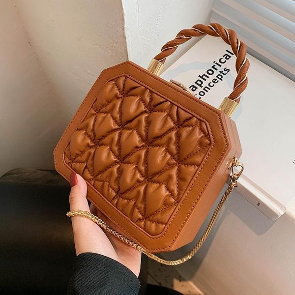 evening bags fashion box party clutch for women luxury designer purses and handbags 2021 plaid casual crossbody bag chain shoulder totes
evening bags fashion box party clutch for women luxury designer purses and handbags 2021 plaid casual crossbody bag chain shoulder totes