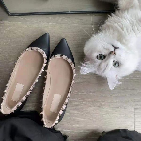 shoes new rivet shallow mouth single women's pointed flat bottom casual spring and autumn outlets, Black
shoes new rivet shallow mouth single women's pointed flat bottom casual spring and autumn outlets, Black