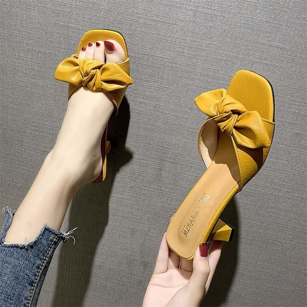 rimocy summer fashion slippers heels for women solid color big bowtie slip on sandals shoes woman pu outdoor slides mujer 210310, Black
rimocy summer fashion slippers heels for women solid color big bowtie slip on sandals shoes woman pu outdoor slides mujer 210310, Black
