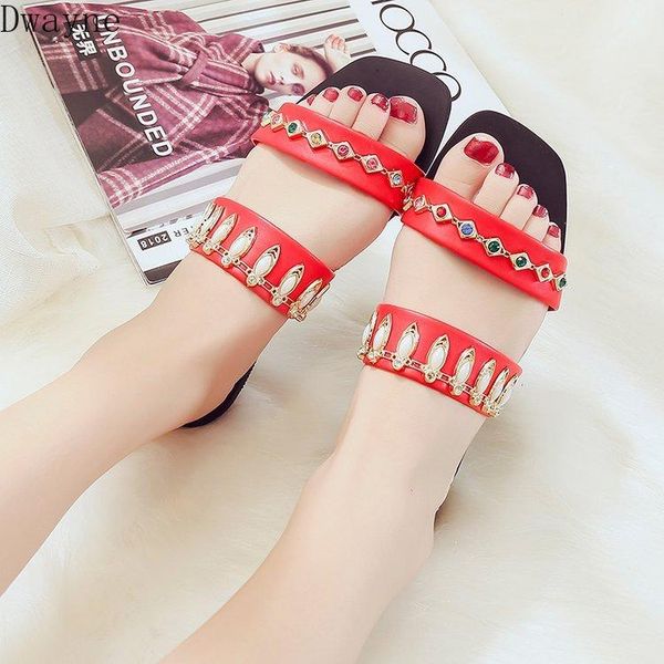 slippers 2021 summer sandals and female metal rhinestones fashion beach, Black
slippers 2021 summer sandals and female metal rhinestones fashion beach, Black