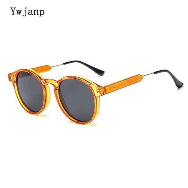 sunglasses ywjanp 2021 women brand design vintage round sun glasses big box tourist driving female, White;black
sunglasses ywjanp 2021 women brand design vintage round sun glasses big box tourist driving female, White;black