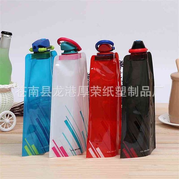 Design of outdoor sports folding bag portable bottle mountaineering riding plastic water cup
Design of outdoor sports folding bag portable bottle mountaineering riding plastic water cup