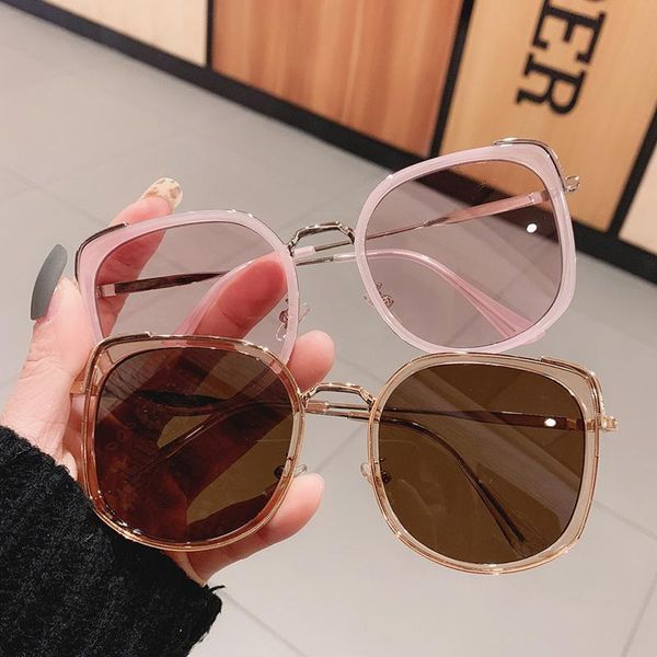 sunglasses 2021 vintage metal frame square women fashion brand color sun glasses female driving shades oculos feminino uv400, White;black
sunglasses 2021 vintage metal frame square women fashion brand color sun glasses female driving shades oculos feminino uv400, White;black