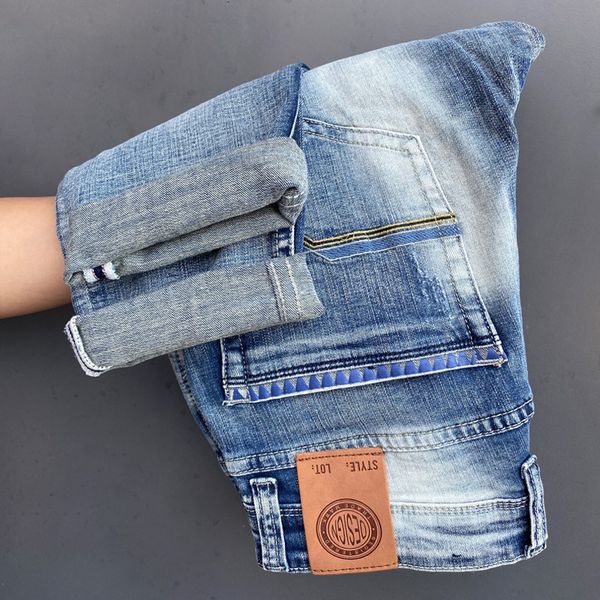 2021 new newly designer fashion jeans retro blue elastic ripped casual denim pants italian style vintage slim fit trousers osq6
2021 new newly designer fashion jeans retro blue elastic ripped casual denim pants italian style vintage slim fit trousers osq6