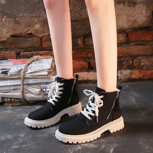 2022 ankle boots suede leather women flat platform short booties fashion genuine leather female autumn winter boots, Black
2022 ankle boots suede leather women flat platform short booties fashion genuine leather female autumn winter boots, Black