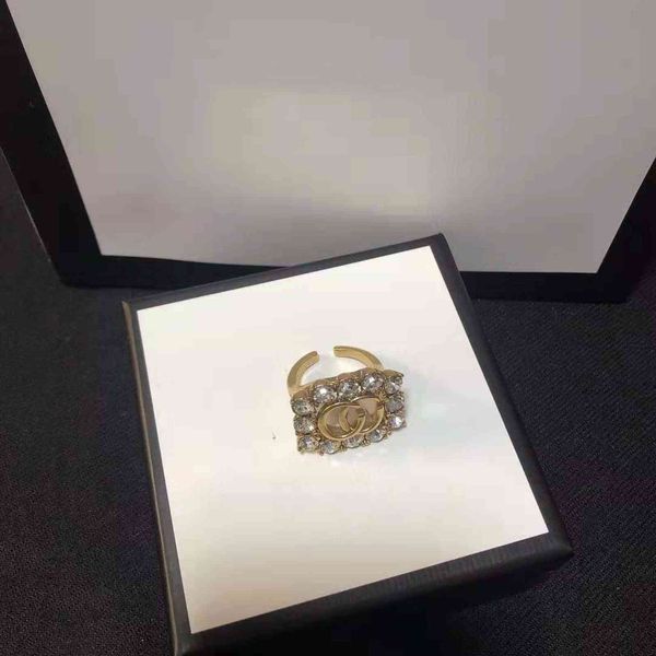 70% off / gujiafeng net red simple gold old inlaid zircon letter women's hollow out ring gj2s, Silver
70% off / gujiafeng net red simple gold old inlaid zircon letter women's hollow out ring gj2s, Silver