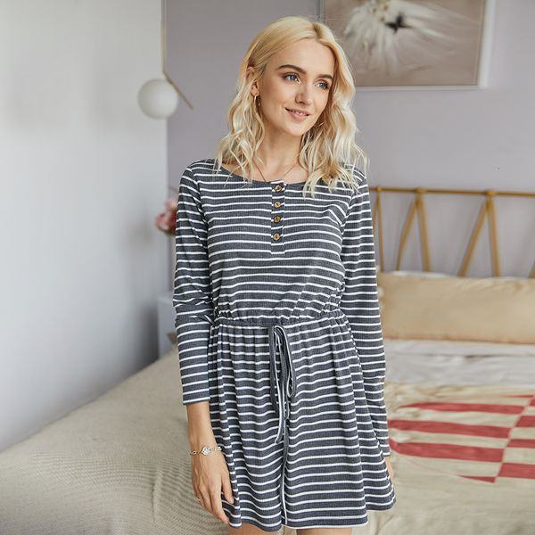 2021 summer knitted striped women lace up loose casual o neck full sleeve playsuits new z9z0, Black;gray
2021 summer knitted striped women lace up loose casual o neck full sleeve playsuits new z9z0, Black;gray