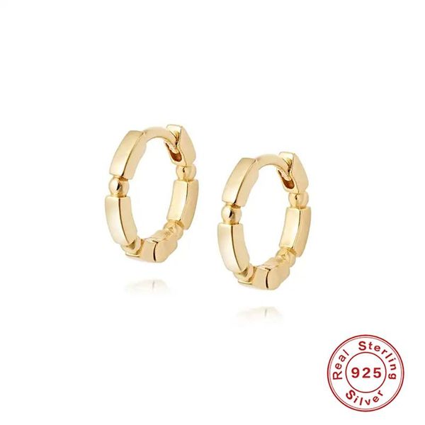 hoop & huggie aide 925 sterling silver woman earrings hoops pendientes for engagement anniversary cz fine earring jewelry orecchini, Golden;silver
hoop & huggie aide 925 sterling silver woman earrings hoops pendientes for engagement anniversary cz fine earring jewelry orecchini, Golden;silver