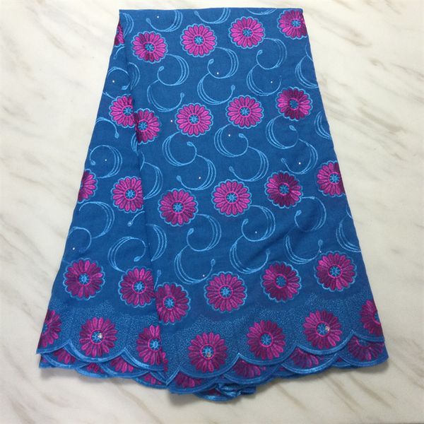 5yards/lot elegant blue african cotton fabric and fuchsia flower embroidery swiss voile lace for dressing pl11726, Black;white
5yards/lot elegant blue african cotton fabric and fuchsia flower embroidery swiss voile lace for dressing pl11726, Black;white