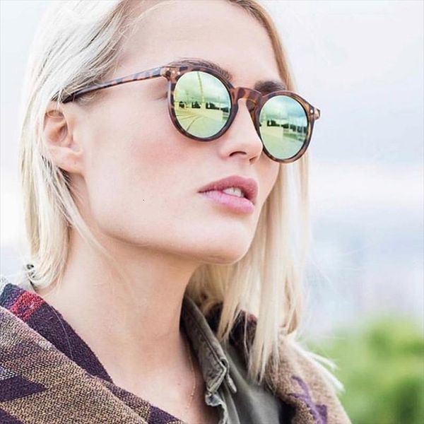 fashion designer classic round sunglasses women retro brand sun glasses female colorful coating mirror vintage oculos de sol, White;black
fashion designer classic round sunglasses women retro brand sun glasses female colorful coating mirror vintage oculos de sol, White;black