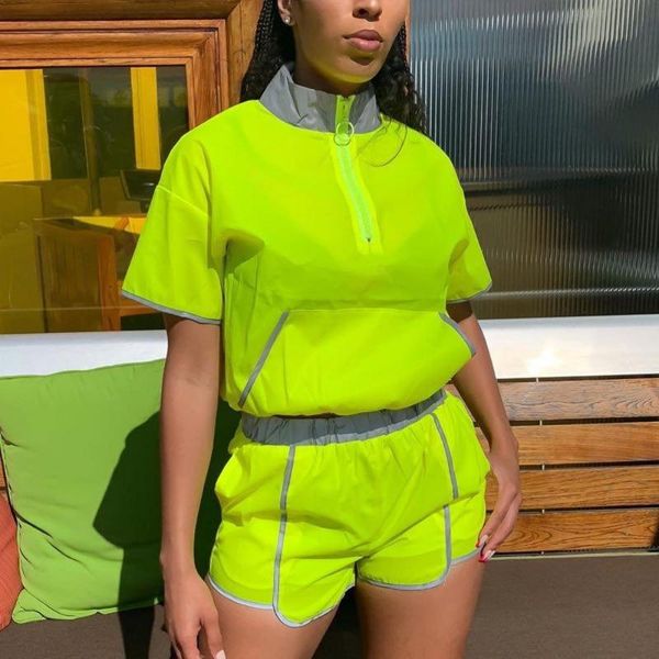 women's tracksuits 2 piece fashion plain color short-sleeved t-shirt + shorts 2021 summer casual set tracksuit fluorescent green, Gray
women's tracksuits 2 piece fashion plain color short-sleeved t-shirt + shorts 2021 summer casual set tracksuit fluorescent green, Gray