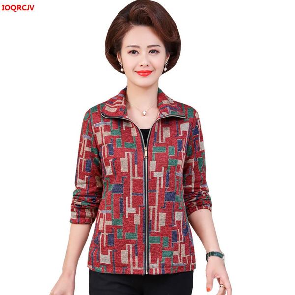 women's jackets middle-aged and elderly spring coat 2021 fashion printed zipper short jacket large size mother clothing overcoat w1831, Black;brown
women's jackets middle-aged and elderly spring coat 2021 fashion printed zipper short jacket large size mother clothing overcoat w1831, Black;brown
