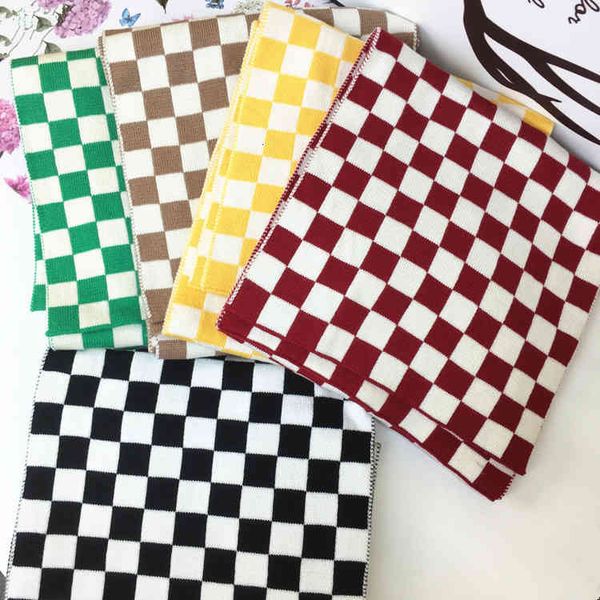 hat scarf glove set japanese and korean checkerboard black white knitted women's autumn winter ins student net red live warm, Blue;gray
hat scarf glove set japanese and korean checkerboard black white knitted women's autumn winter ins student net red live warm, Blue;gray