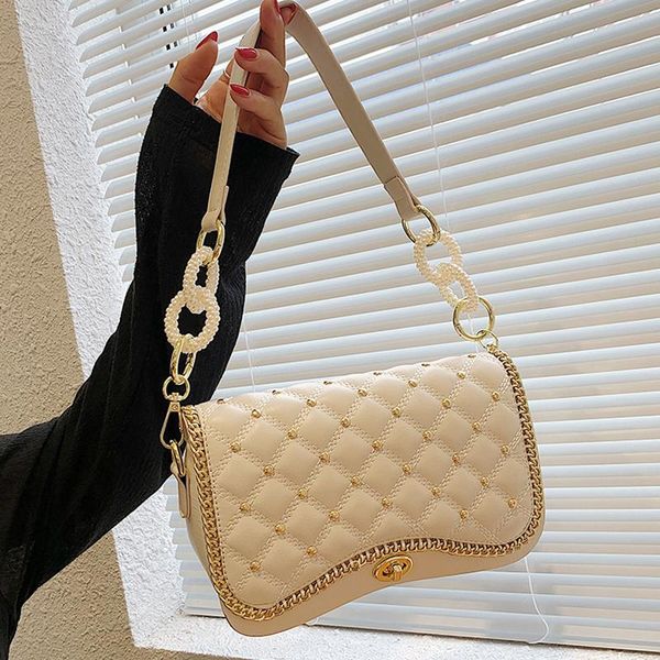 evening bags lattice rivet square underarm bag 2021 high-quality pu leather women's designer handbag shoulder messenger
evening bags lattice rivet square underarm bag 2021 high-quality pu leather women's designer handbag shoulder messenger