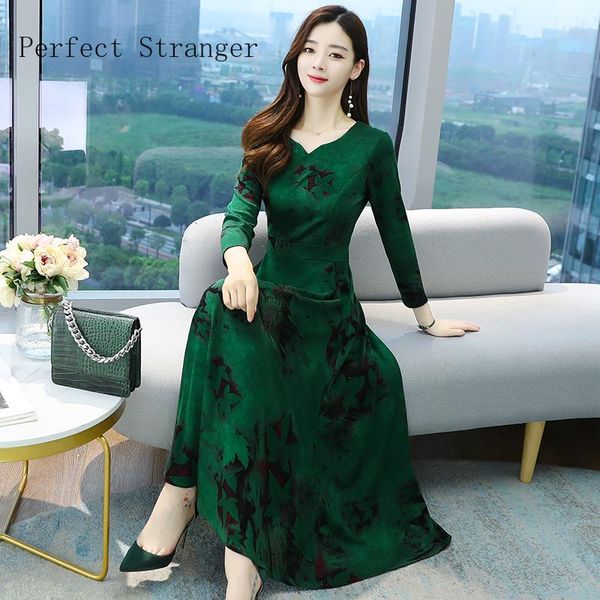 casual dresses 2021 autumn arrival french style v collar long sleeve flower printed women knitting cotton dress, Black;gray
casual dresses 2021 autumn arrival french style v collar long sleeve flower printed women knitting cotton dress, Black;gray