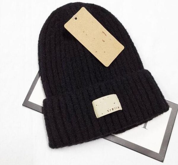 2021 wholesale winter caps hats women bonnet thicken beanies with real raccoon fur pompoms warm girl caps snapback pompon 38, Blue;gray
2021 wholesale winter caps hats women bonnet thicken beanies with real raccoon fur pompoms warm girl caps snapback pompon 38, Blue;gray