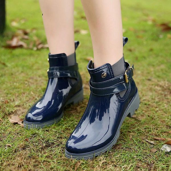 boots women short rain shoes non-slip patent leather elastic band water ankle 2021 fv45, Black
boots women short rain shoes non-slip patent leather elastic band water ankle 2021 fv45, Black