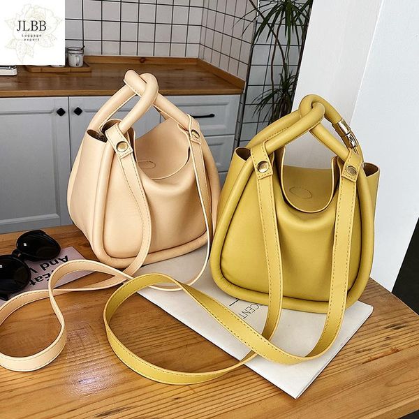 casual bucket bag for women designer handbags luxury pu leather shoulder crossbody bags lady big purses female sac 2021 summer
casual bucket bag for women designer handbags luxury pu leather shoulder crossbody bags lady big purses female sac 2021 summer
