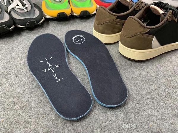 drop ship travis scott x 1 low og ts sp 1s man designer basketball shoes sail dark mocha university red outdoor sneakers, White;red
drop ship travis scott x 1 low og ts sp 1s man designer basketball shoes sail dark mocha university red outdoor sneakers, White;red