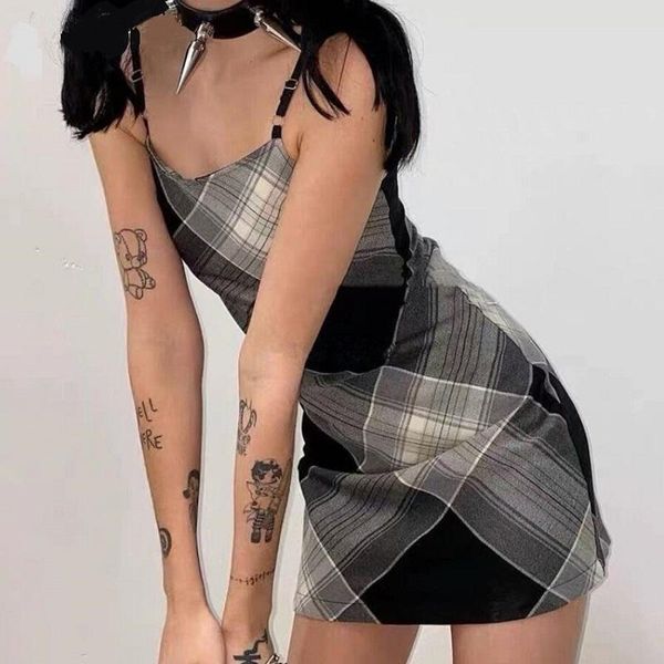 casual dresses harajuku gothic vintage black gray plaid strap dress punk style female cute slim waist a-line mini streetwear
casual dresses harajuku gothic vintage black gray plaid strap dress punk style female cute slim waist a-line mini streetwear