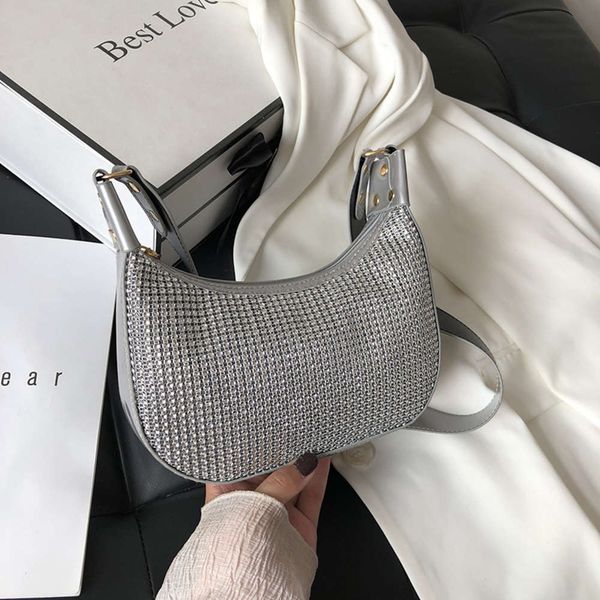 hbp small foreign style women's 2021 summer new fashion bright diamond messenger and armpit bag
hbp small foreign style women's 2021 summer new fashion bright diamond messenger and armpit bag