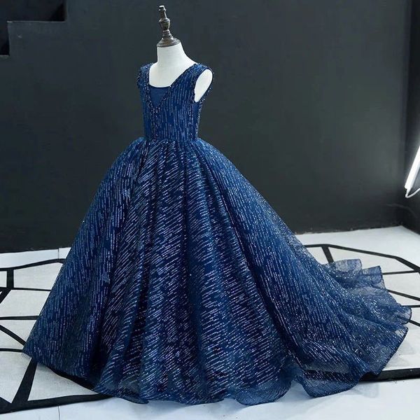 Girl Wedding Party Bridesmaid Flower Girl Sequins Long Tail Dress Flower Girl Model Walking Show Host Walking Show Piano Costume
Girl Wedding Party Bridesmaid Flower Girl Sequins Long Tail Dress Flower Girl Model Walking Show Host Walking Show Piano Costume