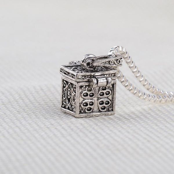 pendant necklaces retro unique creative design magic storage box necklace for women silver color jewelry accessories gift
pendant necklaces retro unique creative design magic storage box necklace for women silver color jewelry accessories gift