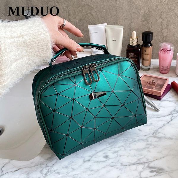 cosmetic bags & cases brand beauty brush makeup bag travel professional women case big capacity make up box necessary waterproof
cosmetic bags & cases brand beauty brush makeup bag travel professional women case big capacity make up box necessary waterproof
