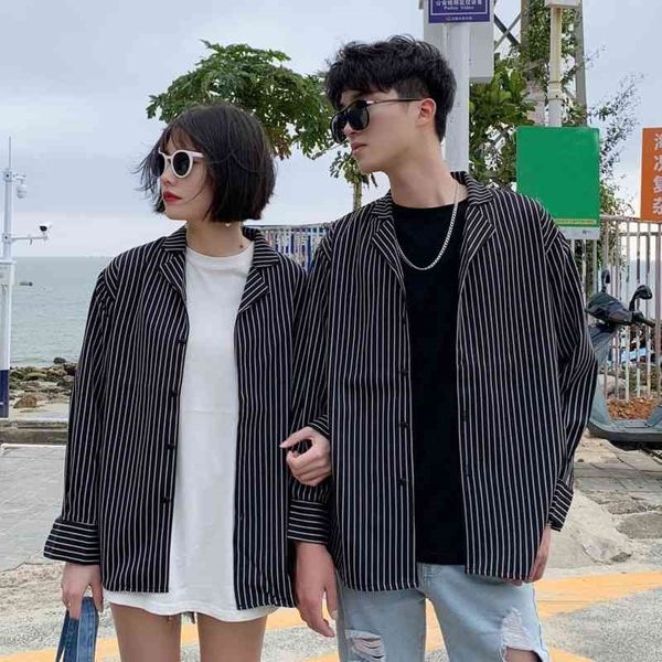 men's casual shirts summer striped korean fashion loose streetwear couple short-sleeved sun protection clothing waac, White;black
men's casual shirts summer striped korean fashion loose streetwear couple short-sleeved sun protection clothing waac, White;black