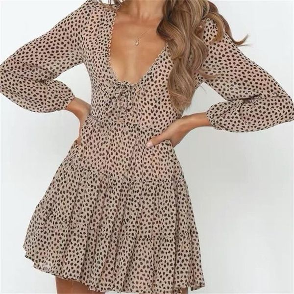 zxqj women 2021 fashion tie-rope print ruffled waist lace mini dress vintage v neck long sleeves female dresses vestidos, Black;gray
zxqj women 2021 fashion tie-rope print ruffled waist lace mini dress vintage v neck long sleeves female dresses vestidos, Black;gray