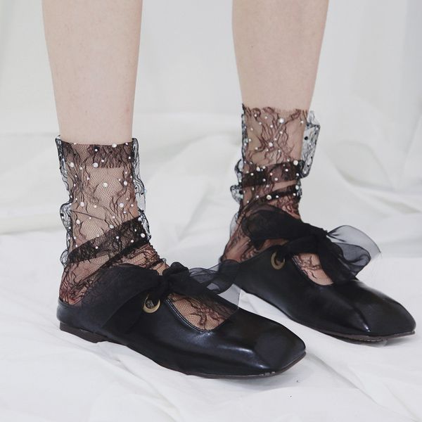 wang xiaozhen spring and summer lace tulle bling flash drill pile women' socks, Red;black
wang xiaozhen spring and summer lace tulle bling flash drill pile women' socks, Red;black