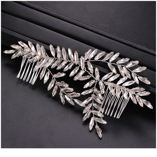 leaf rhinestone wedding hair combs hair accessories silver color tiara headpiece women wedding hair ornaments acc jllsme
leaf rhinestone wedding hair combs hair accessories silver color tiara headpiece women wedding hair ornaments acc jllsme