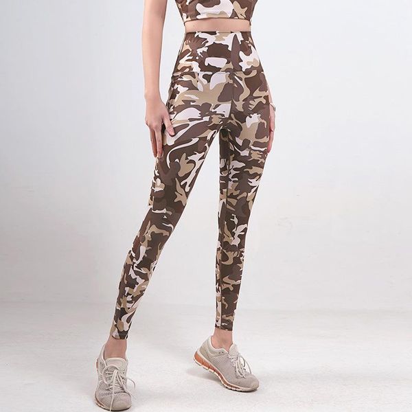 european and american yoga fitness camouflage printed pants women outdoor running tight peach hip cropped pants, White;red
european and american yoga fitness camouflage printed pants women outdoor running tight peach hip cropped pants, White;red