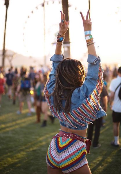 2021 BOHO Lacing up Colored Striped Hand crochet Cardigan Sweater Women Bandage Mini Short Shorts Half Sleeve Tops 2 Pieces Set, Red
2021 BOHO Lacing up Colored Striped Hand crochet Cardigan Sweater Women Bandage Mini Short Shorts Half Sleeve Tops 2 Pieces Set, Red