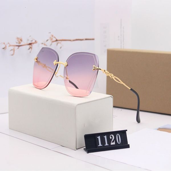 2021 new fashion brand designer sunglasses gradient color transparent lenses ladies metal lace fram tbyb, White;black
2021 new fashion brand designer sunglasses gradient color transparent lenses ladies metal lace fram tbyb, White;black