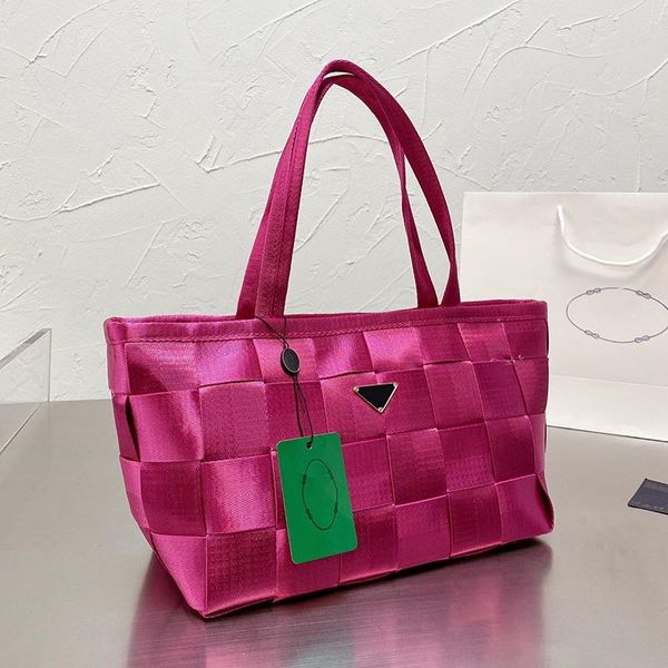 luxury designer women evening bags fashion nylon weave tote bag italy canvas braid totes shopping handbags classic triangular lady shoulder
luxury designer women evening bags fashion nylon weave tote bag italy canvas braid totes shopping handbags classic triangular lady shoulder