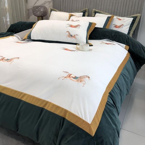 bedding sets bedroom four-piece bed linen luxury embroidered coral fleece warm quilt cover fashionable simple family el set
bedding sets bedroom four-piece bed linen luxury embroidered coral fleece warm quilt cover fashionable simple family el set