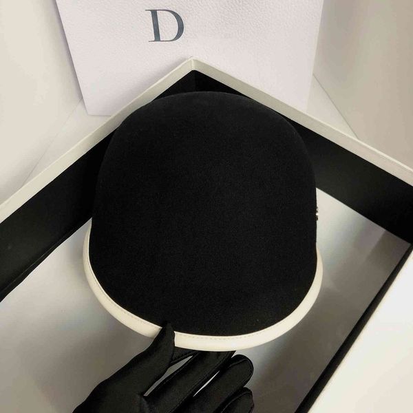 autumn and winter new pure wool leather eaves cap fashion star fisherman's cap small fragrance lady hat, Black;white
autumn and winter new pure wool leather eaves cap fashion star fisherman's cap small fragrance lady hat, Black;white