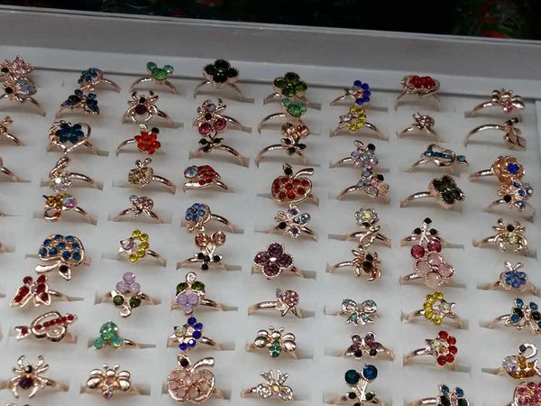 rhinestone crystal spider ring cherry fruit animal rings mix size, Golden;silver
rhinestone crystal spider ring cherry fruit animal rings mix size, Golden;silver