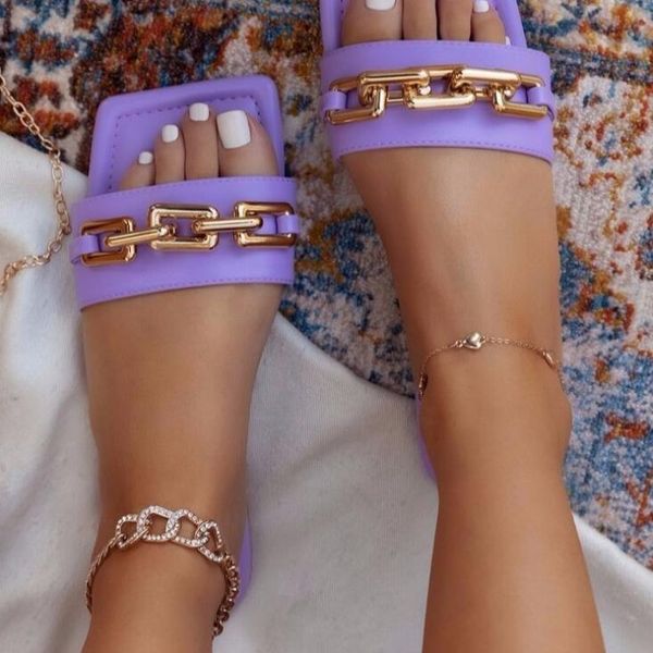 slippers spring/summer 2021 metal chain women flat bottom non-slip durable fashion all-match outdoor leisure beach sandals, Black
slippers spring/summer 2021 metal chain women flat bottom non-slip durable fashion all-match outdoor leisure beach sandals, Black