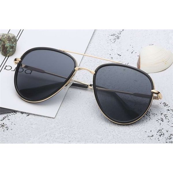 new color film toad glasses, men's and women's metal ferrule sunglasses, fashion lovers' trendy sunglasses, White;black
new color film toad glasses, men's and women's metal ferrule sunglasses, fashion lovers' trendy sunglasses, White;black