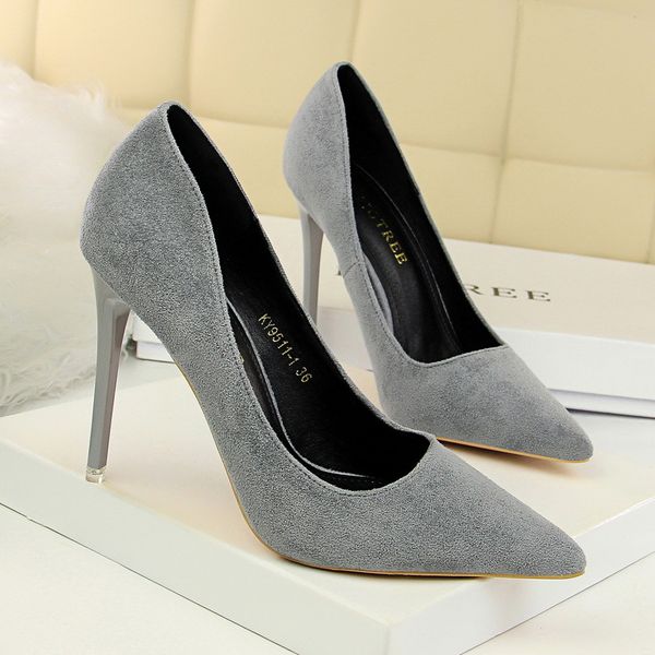 brand pumps red bottoms high heel shoes real leather 10cm pointed toes women nude black patent leathers wedding shoe size 34-43 9511-1
brand pumps red bottoms high heel shoes real leather 10cm pointed toes women nude black patent leathers wedding shoe size 34-43 9511-1