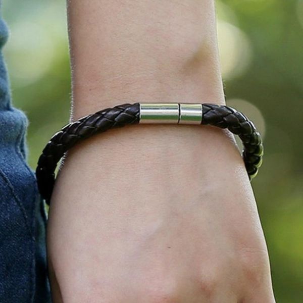 charm bracelets cibocibo luxury men bracelet 2021 trendy leather rope wristband braided vintage punk pulsera hombre gifts, Golden;silver
charm bracelets cibocibo luxury men bracelet 2021 trendy leather rope wristband braided vintage punk pulsera hombre gifts, Golden;silver