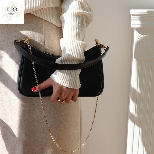 shoulder bags vintage chains women designer baguettes handbags luxury simply messeger crossbody bag lady small purses female sac
shoulder bags vintage chains women designer baguettes handbags luxury simply messeger crossbody bag lady small purses female sac