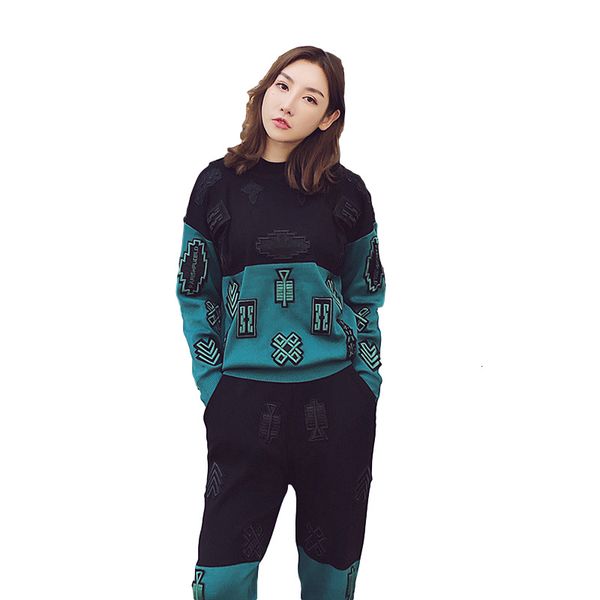 spring fashion knitted outfits women patchwork embroidery sweater long pants two piece set female loose casual sports knit suit 8367, Blue
spring fashion knitted outfits women patchwork embroidery sweater long pants two piece set female loose casual sports knit suit 8367, Blue