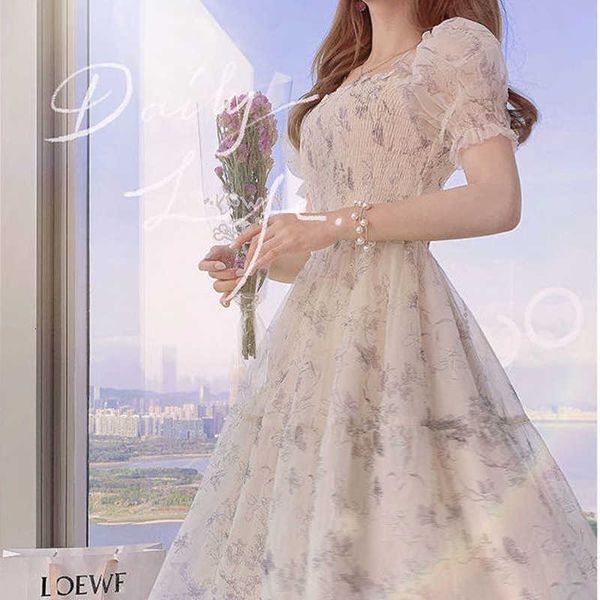 2021 summer french ink painting bubble sleeve waist shows thin temperament lady floral chiffon drs, Black;gray
2021 summer french ink painting bubble sleeve waist shows thin temperament lady floral chiffon drs, Black;gray
