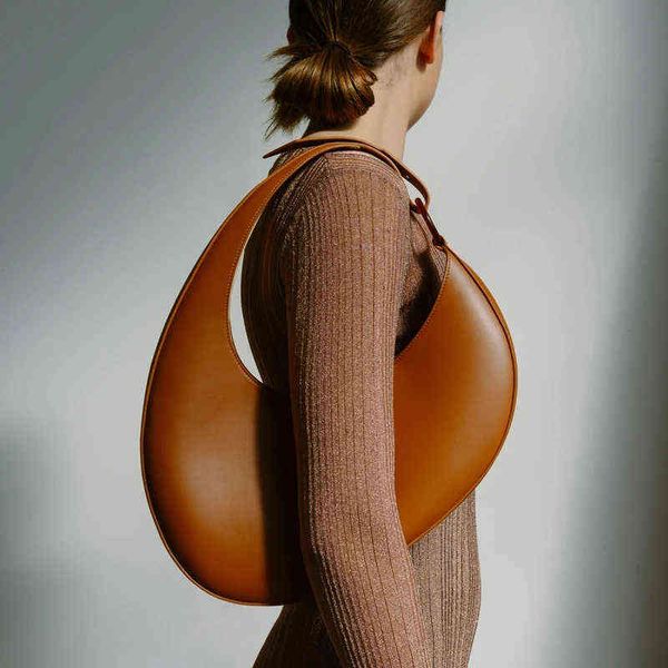 evening bags luxury leather handbags women crescent shape personality large capacity underarm fashion shoulder borsa 0211
evening bags luxury leather handbags women crescent shape personality large capacity underarm fashion shoulder borsa 0211